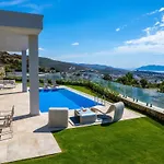 Villa Bolero