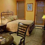 Blue Moon Hotel
