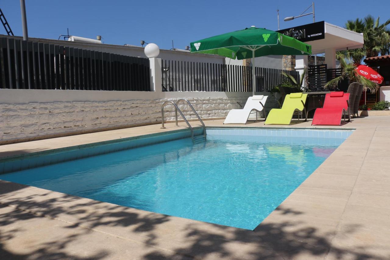 Hotel Exen By Weekend 3*