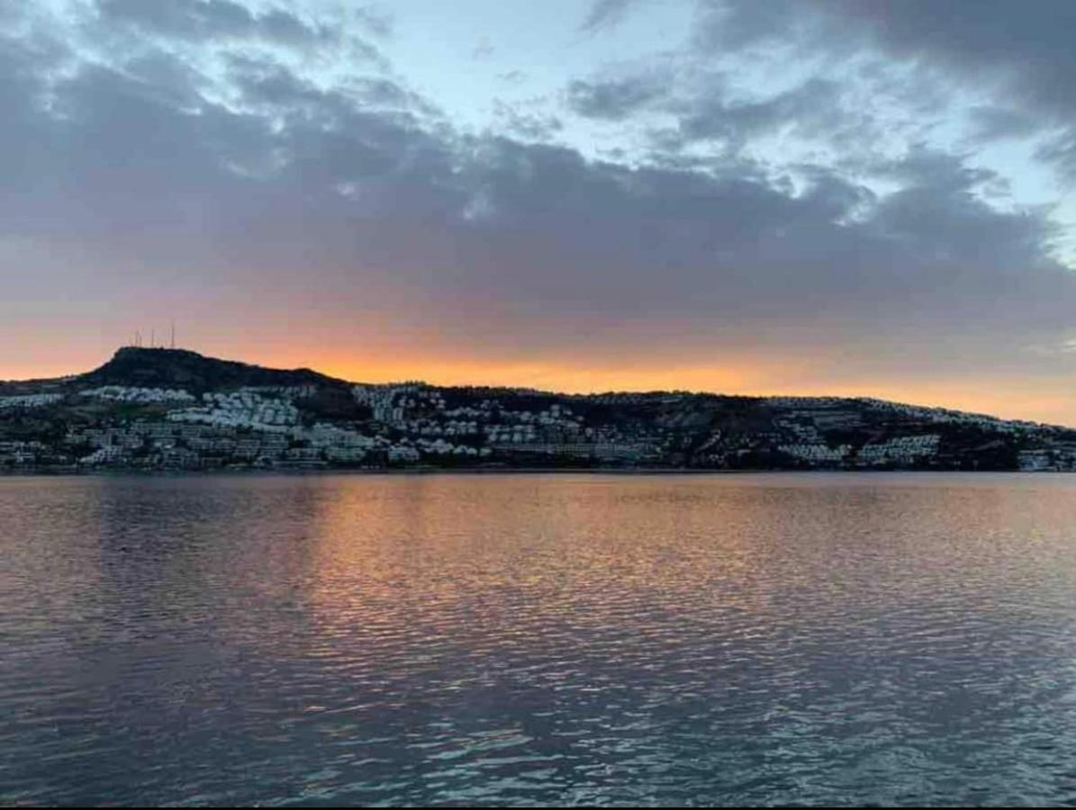 Breathtaking Sea View With A Peaceful Garden Appartement Bodrum