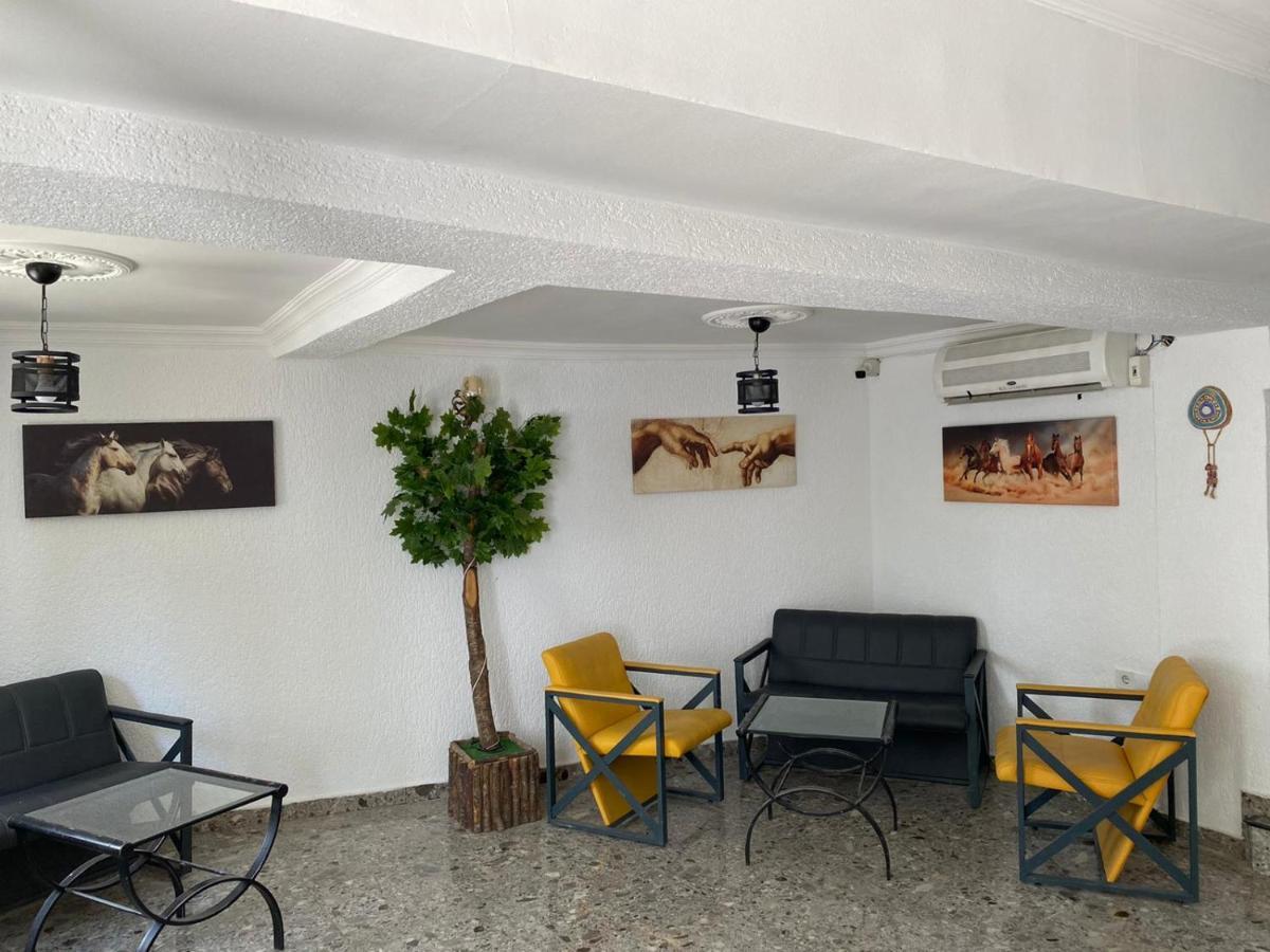 Nıl Mars Hotel 2*