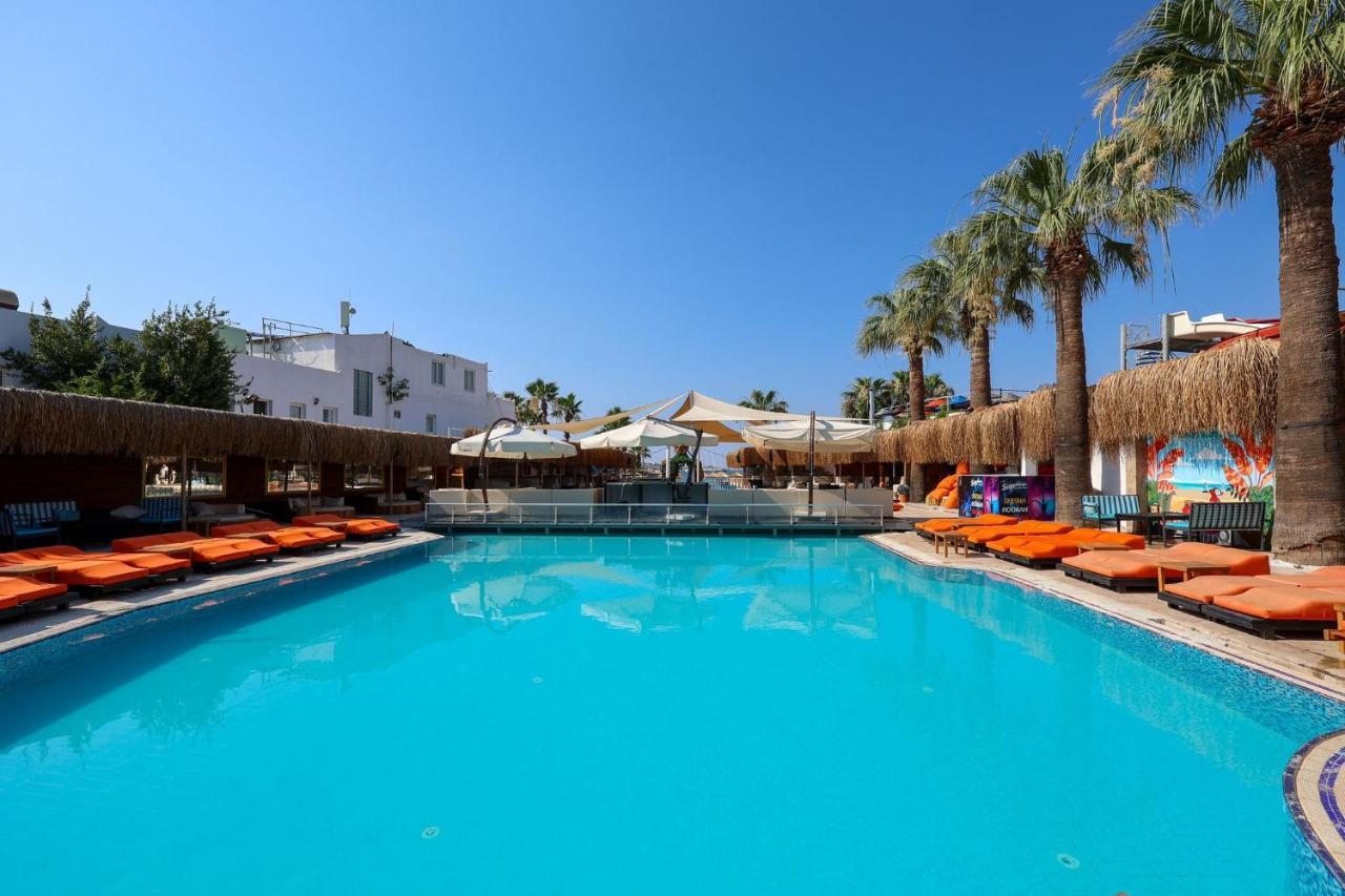 Sapphire Club Hotel 4*