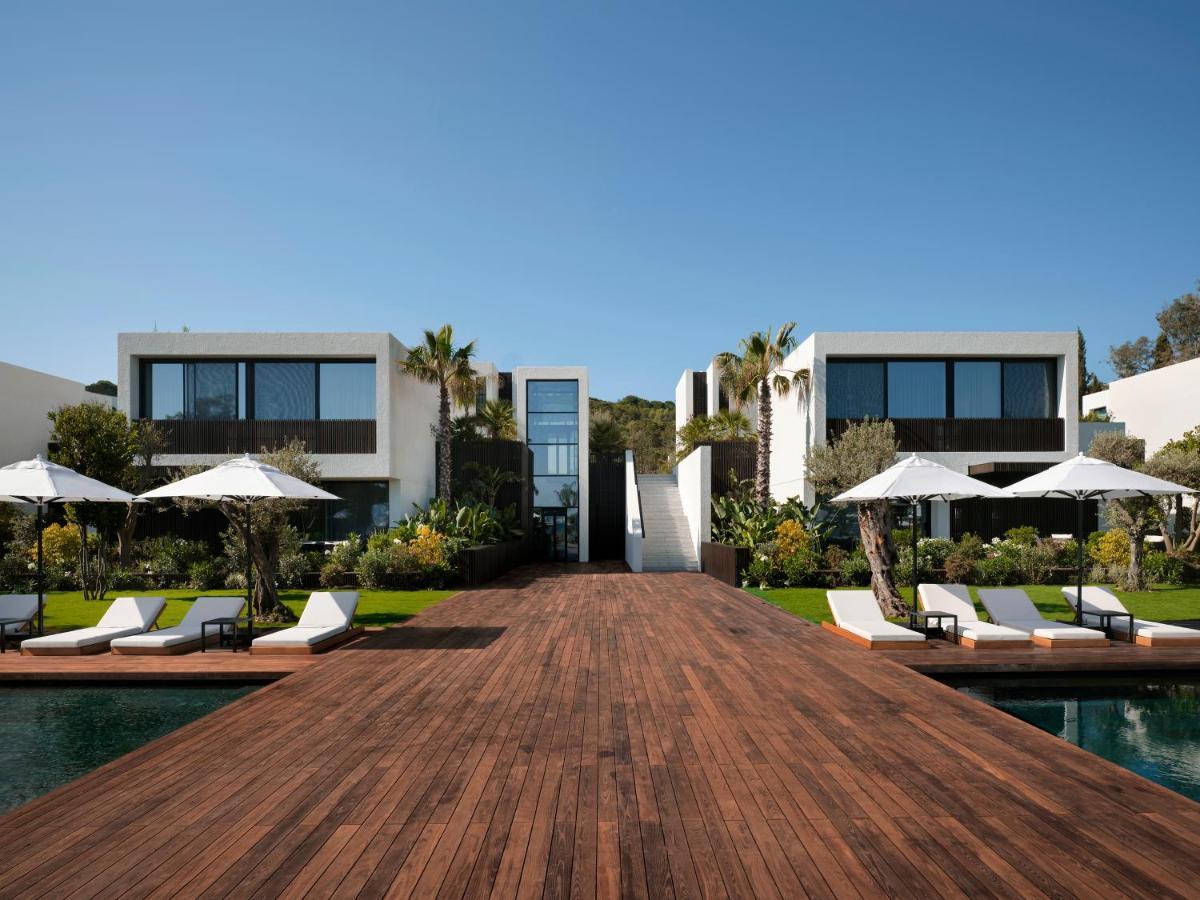 Caja By Maxx Royal Hotel