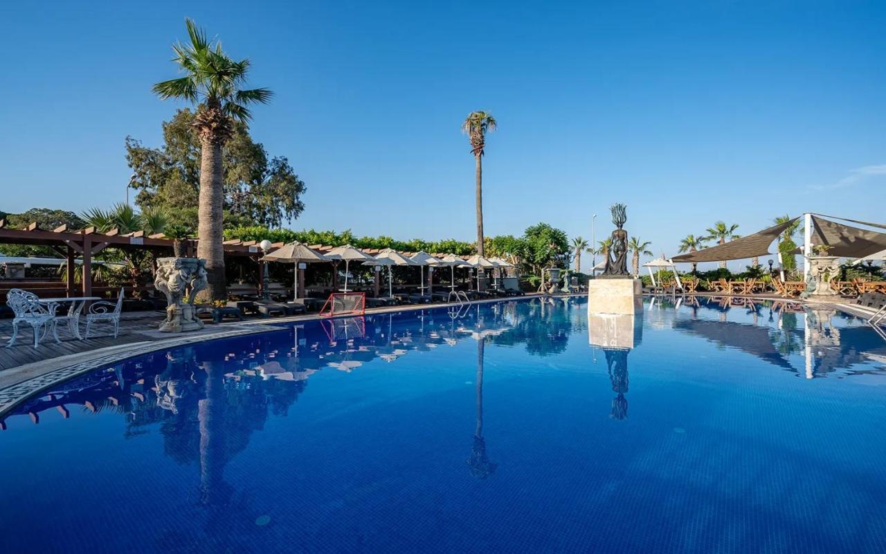 Golden & Hotel 4*