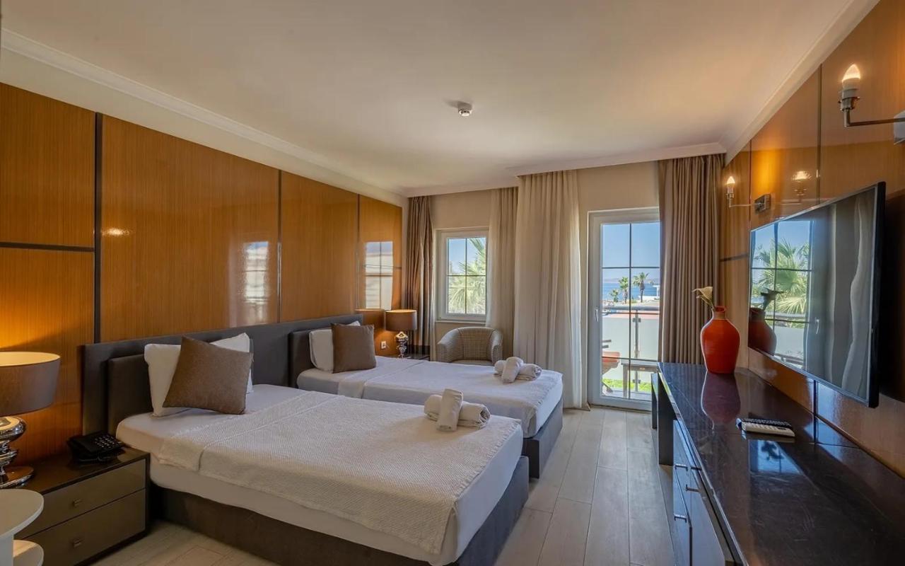 Hotel Golden &