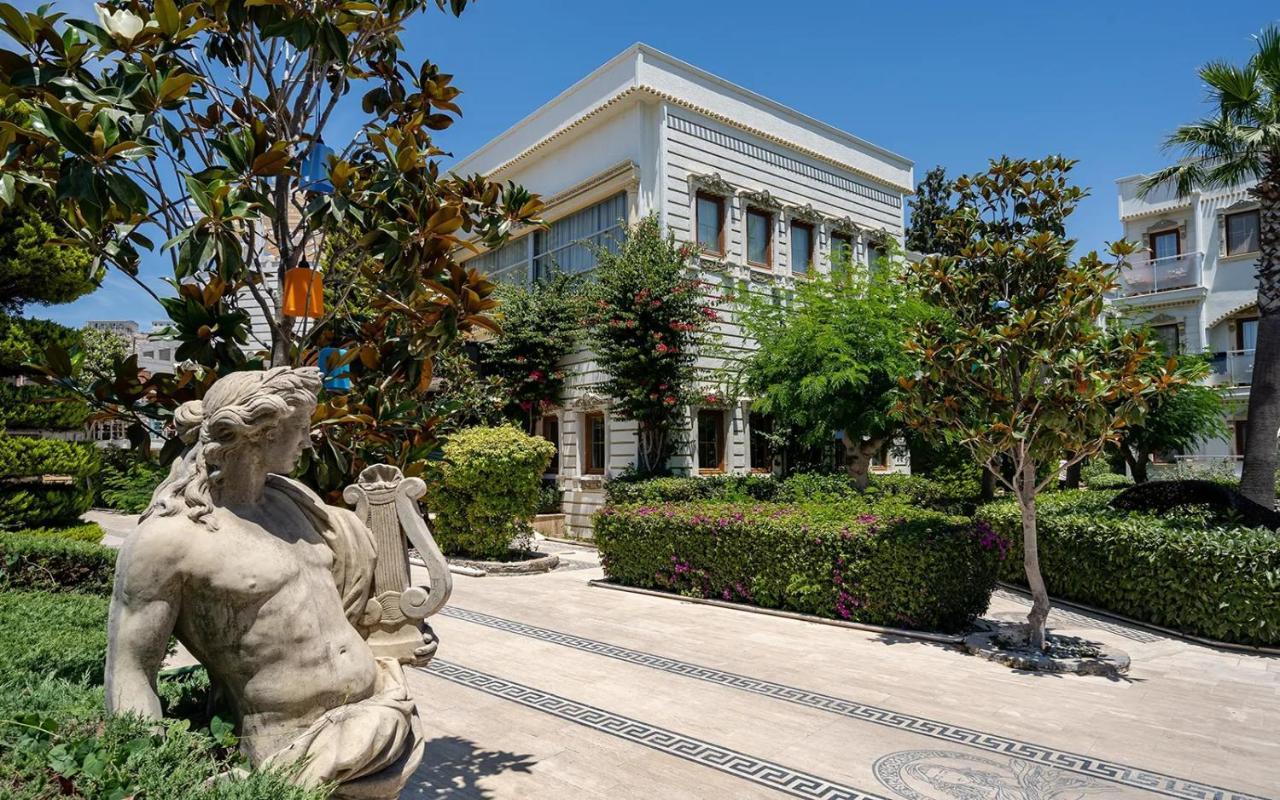 Hotel Golden & 4*