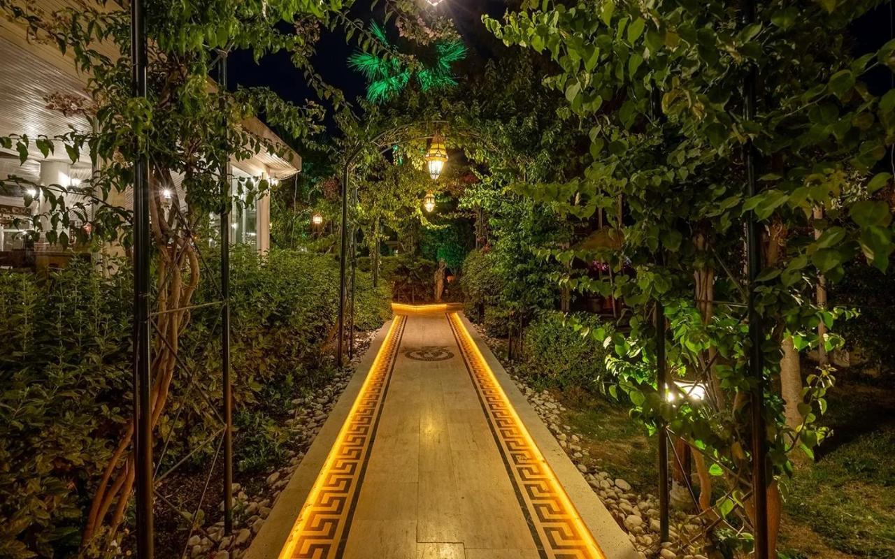 Golden & Hotel 4*