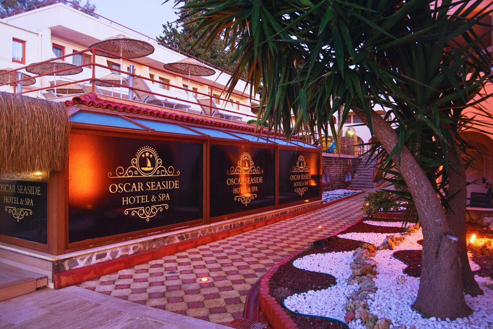 Oscar Seaside & Spa Hotel 4*