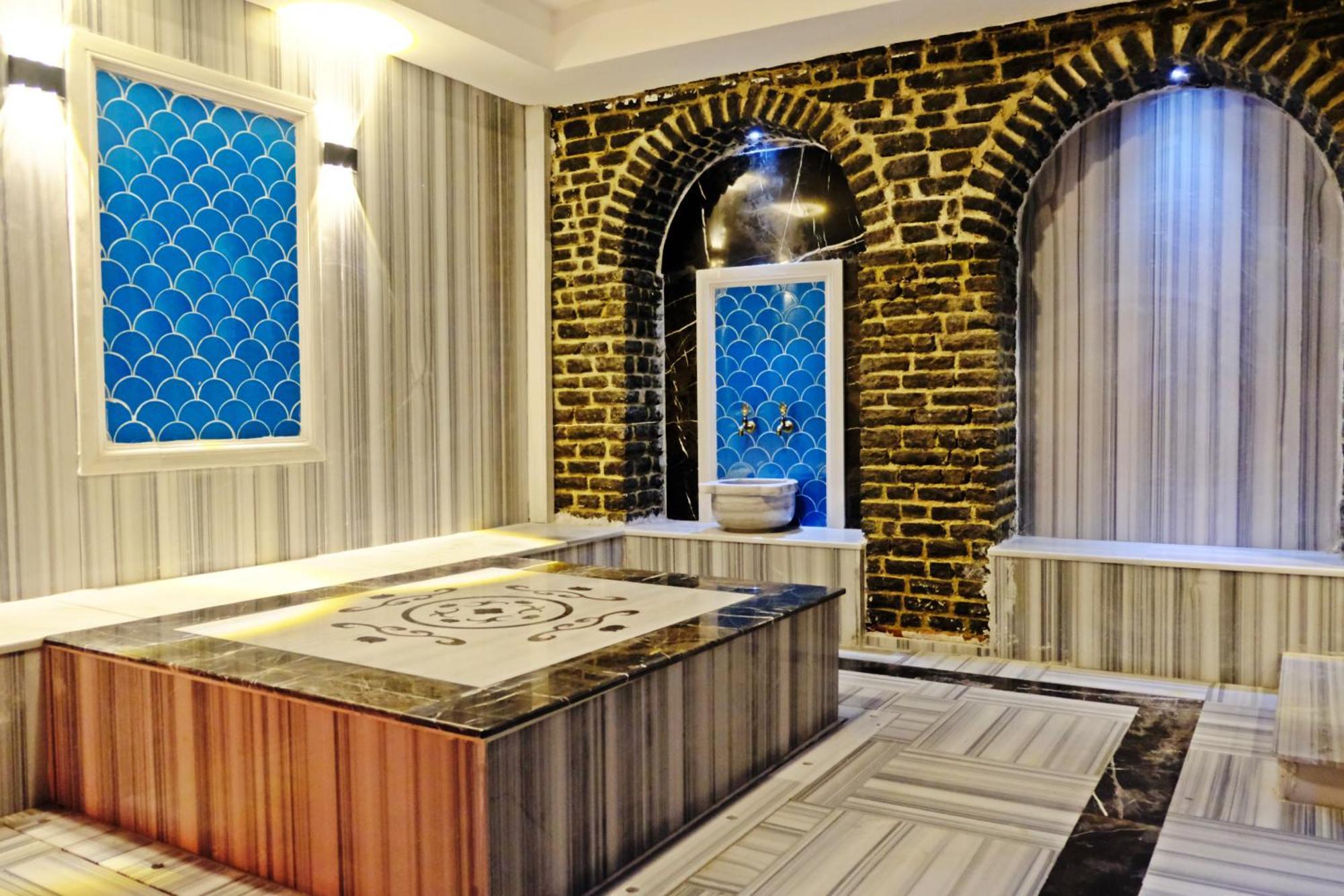 Oscar Seaside & Spa Hotel 4*