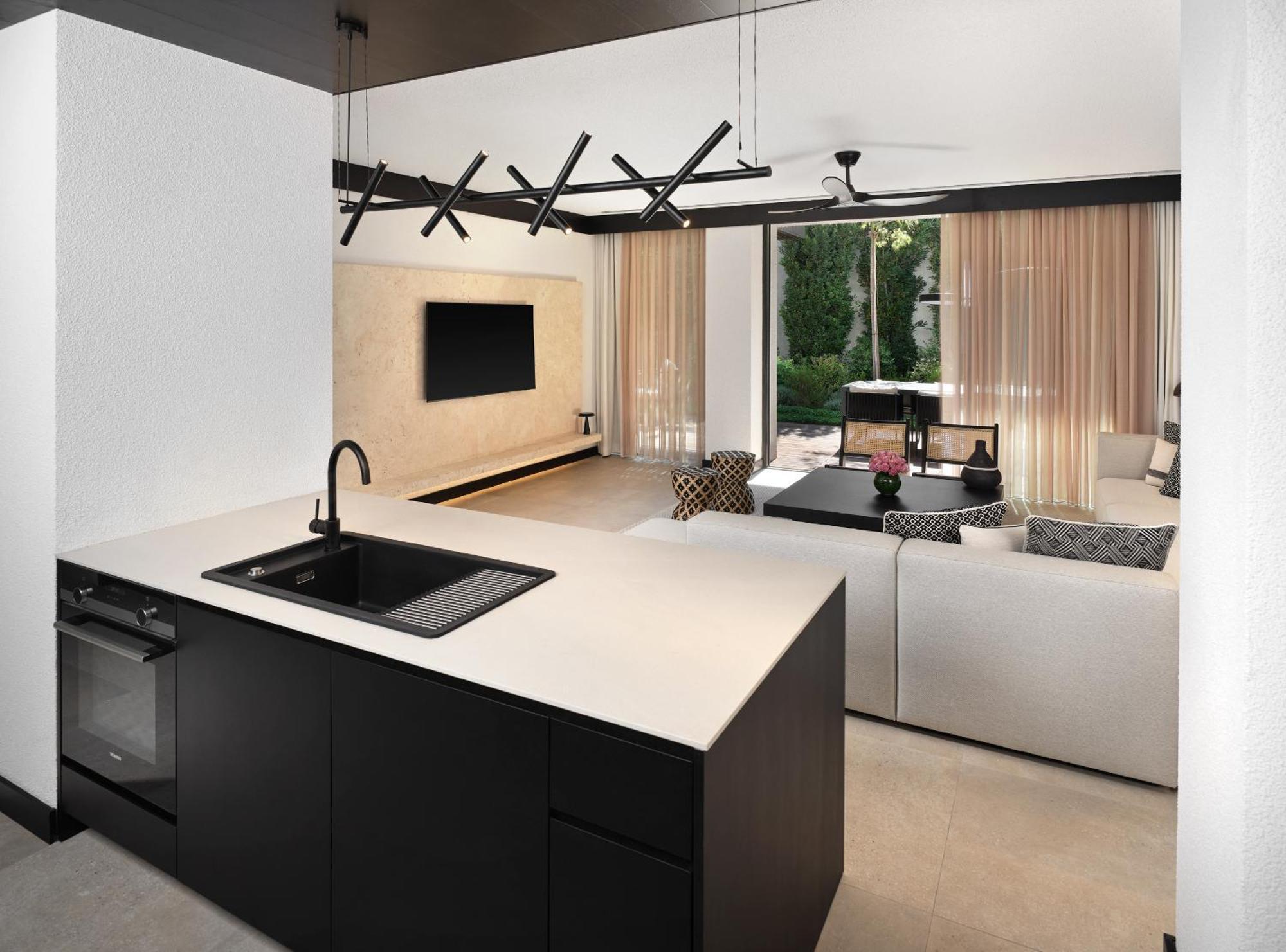Hotel Caja By Maxx Royal