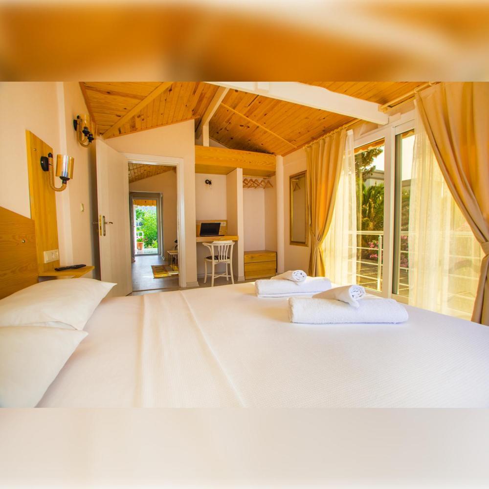 Yalim Hotel