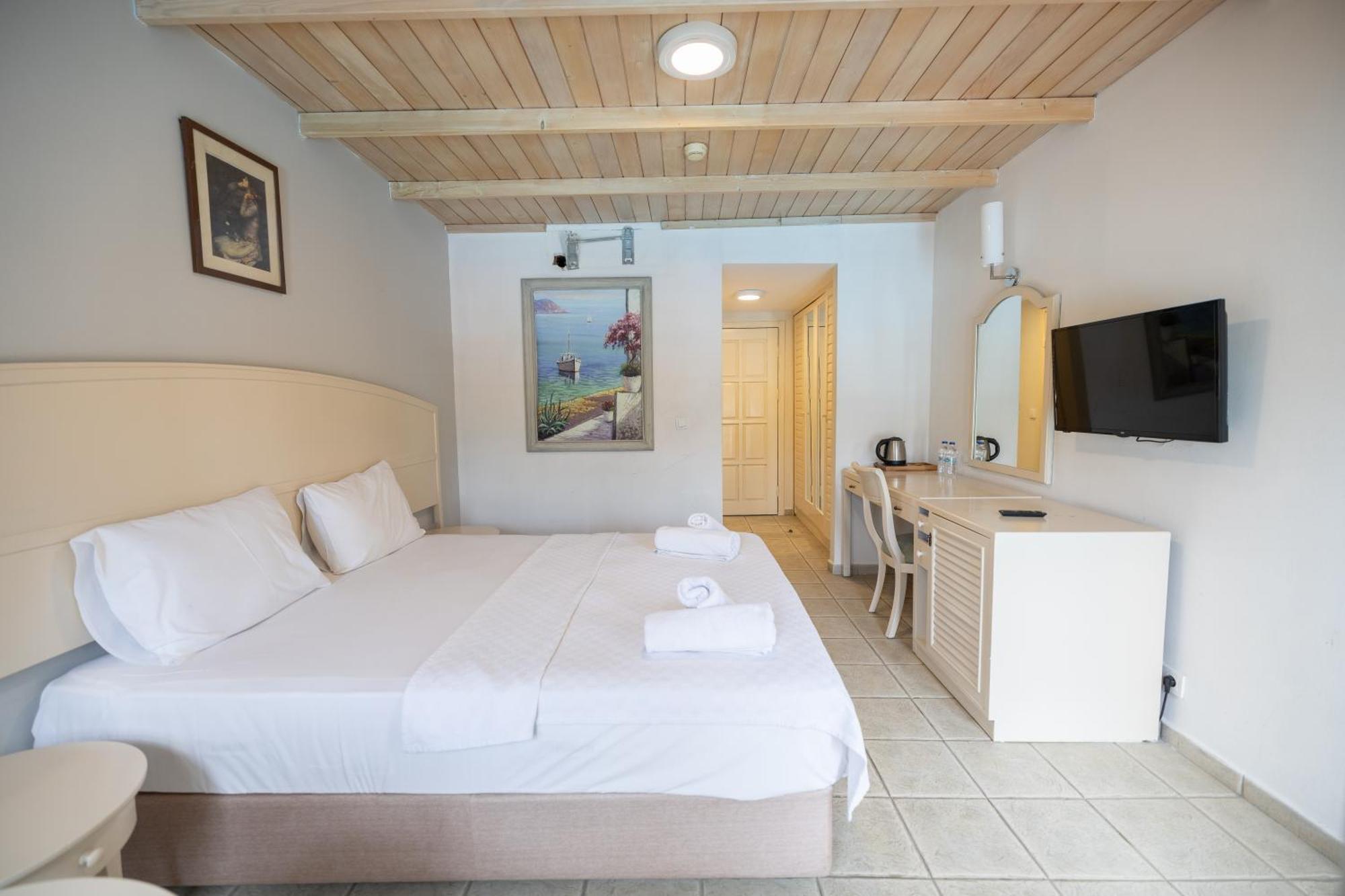 Hotel Alexander The Great & 3*