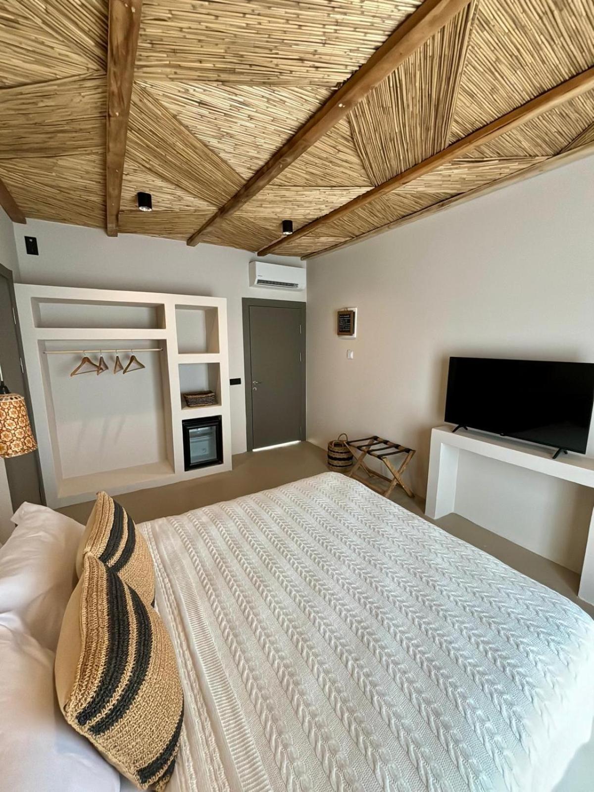 La Local House Yalıkavak