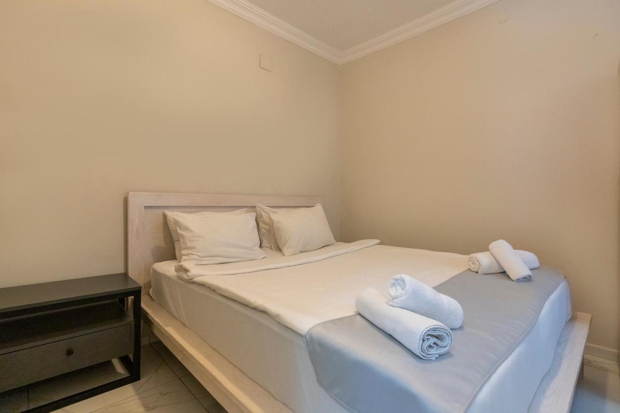 Sude Hotel