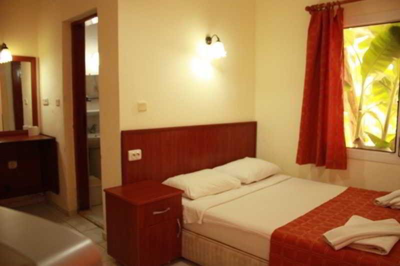 Alta Park Hotel 2*