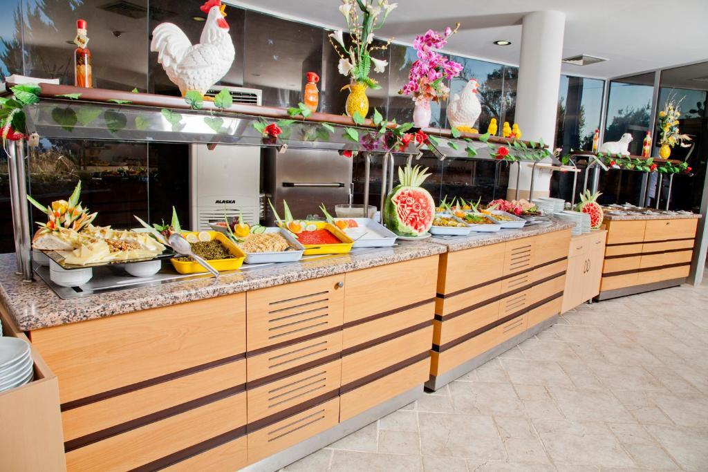 Sunhill Hotel 4*