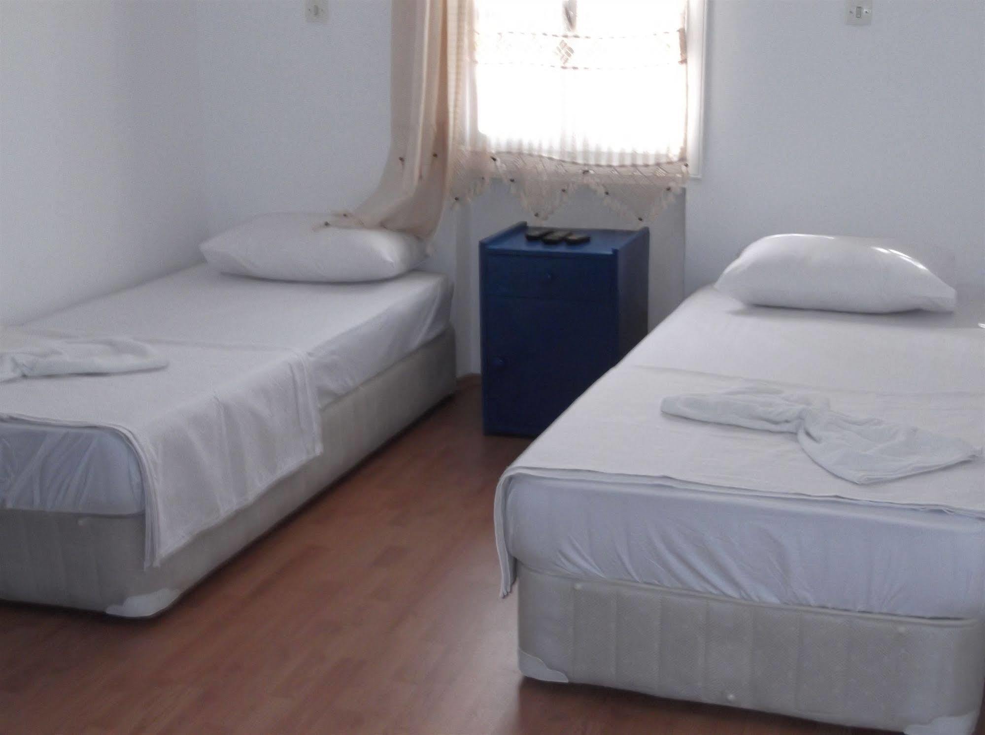 Nıl Mars Hotel 2*