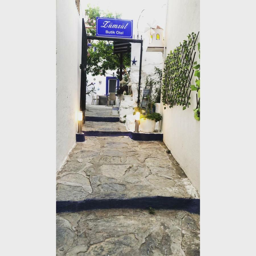 Zumrut Butik *