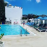 Eski Cesme Hotel