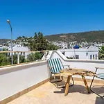 Mucho Boutique Hotel