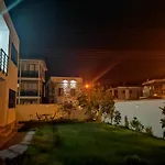 300M To Beach 2 Bedroom Garden Floor Flat With Pool - Yeni Duenya Bodrum A1