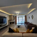Home02