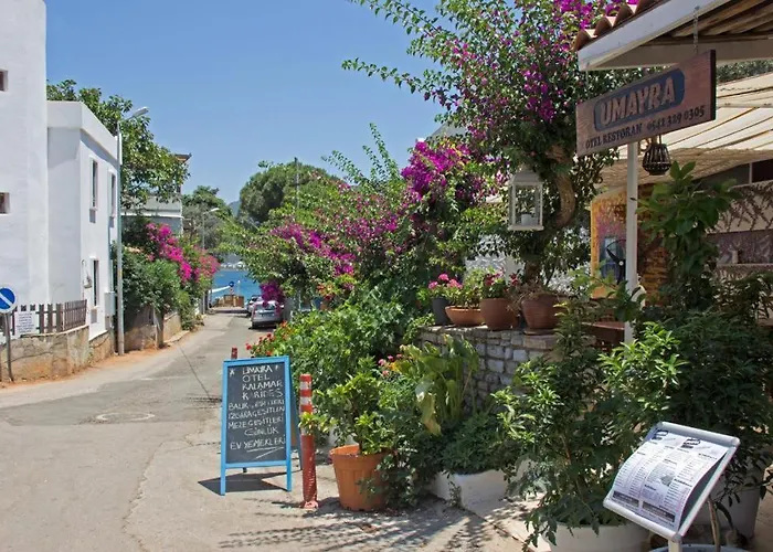 Umayra Otel