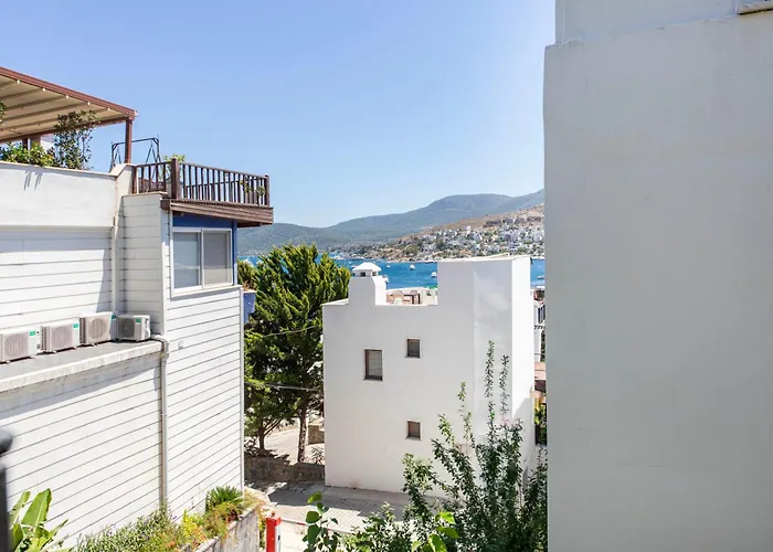Villa House Sea View Tuerkbuekue