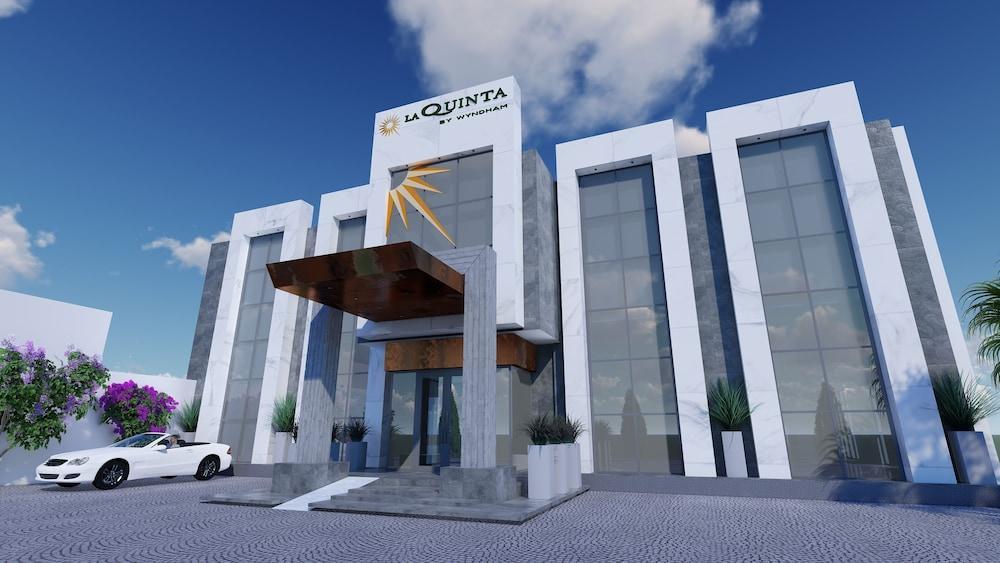 La Quinta By Wyndham Hotel 4*