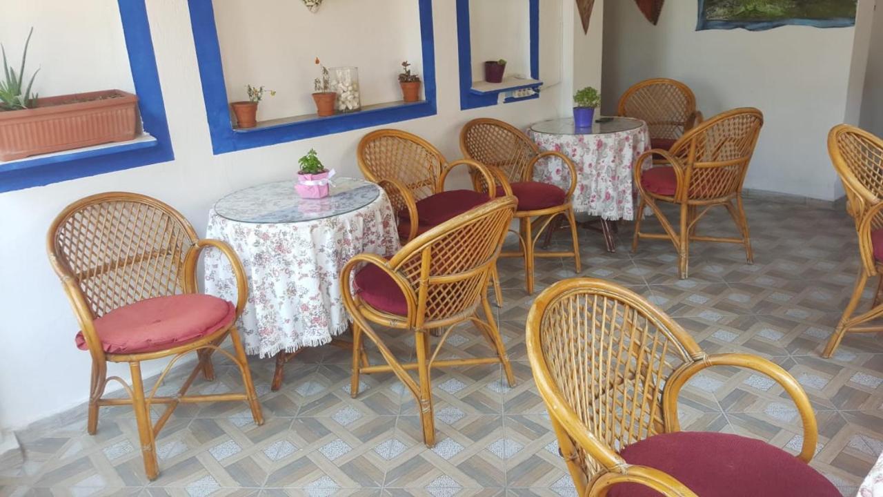 Mavi Konukevi