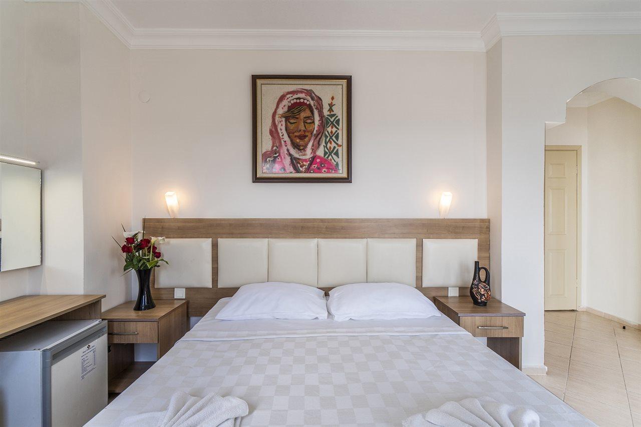 Hotel Royal Panacea