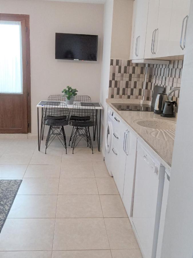 Daire Dolphin Residences - Begonya 2 *