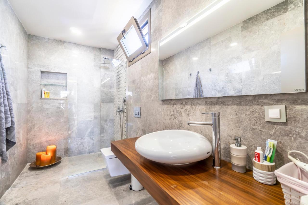 Villa Deluxe Emilie With Private Swimming Pool *