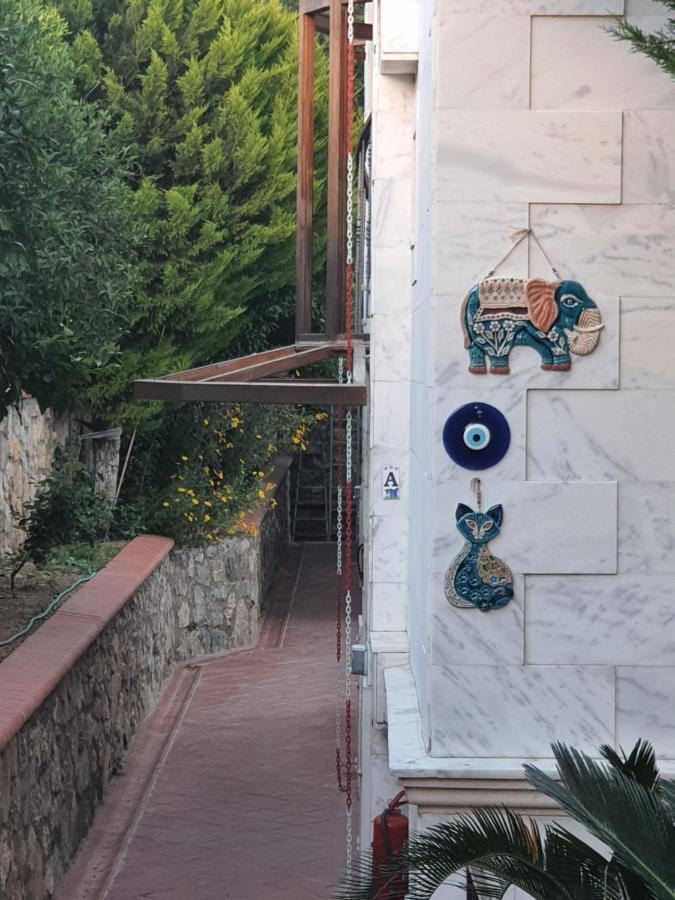 Aparthotel Stone House