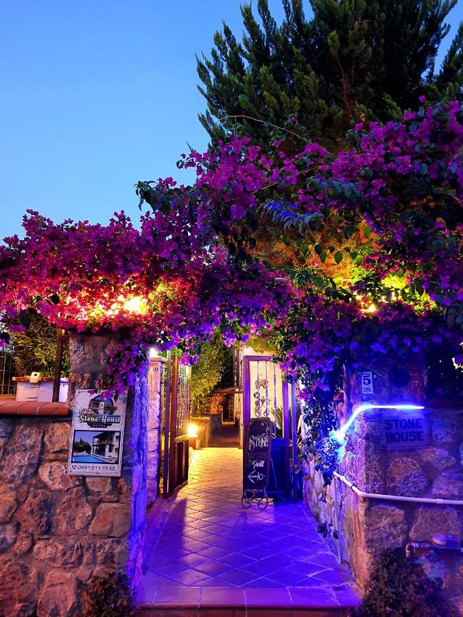 Stone House 3*