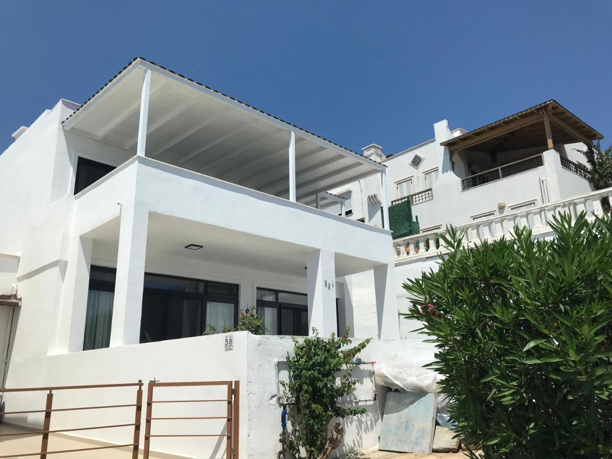 Apartment Mert Homes