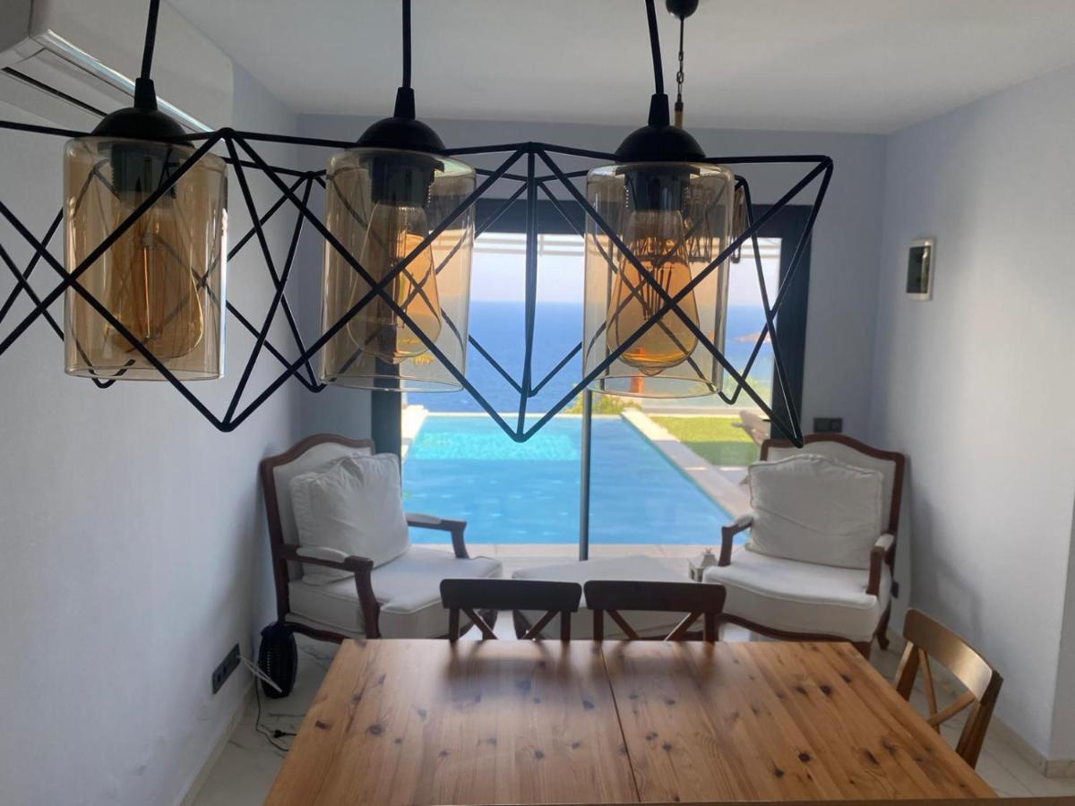 Kiralık Müstakil Havuzlu Lüx Villa