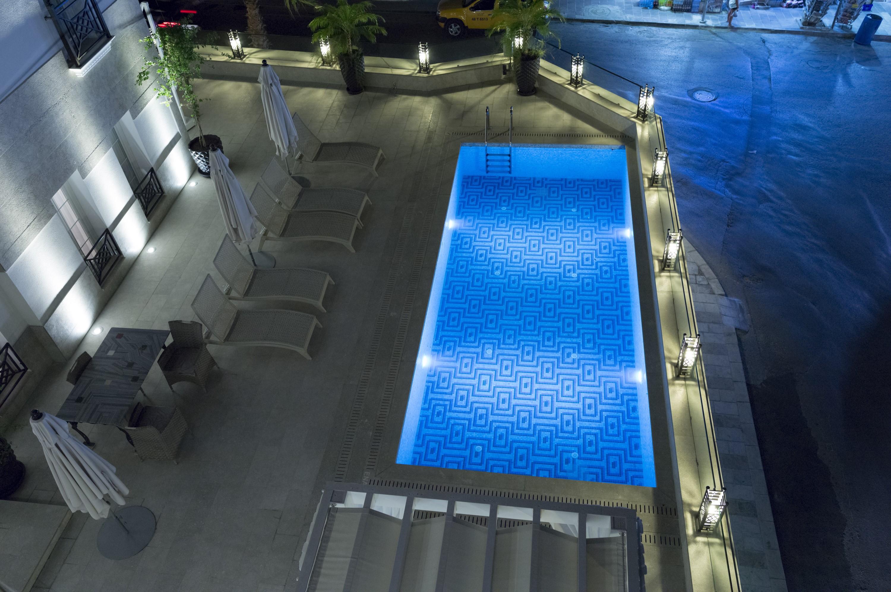 Ena Boutique & Residences Otel