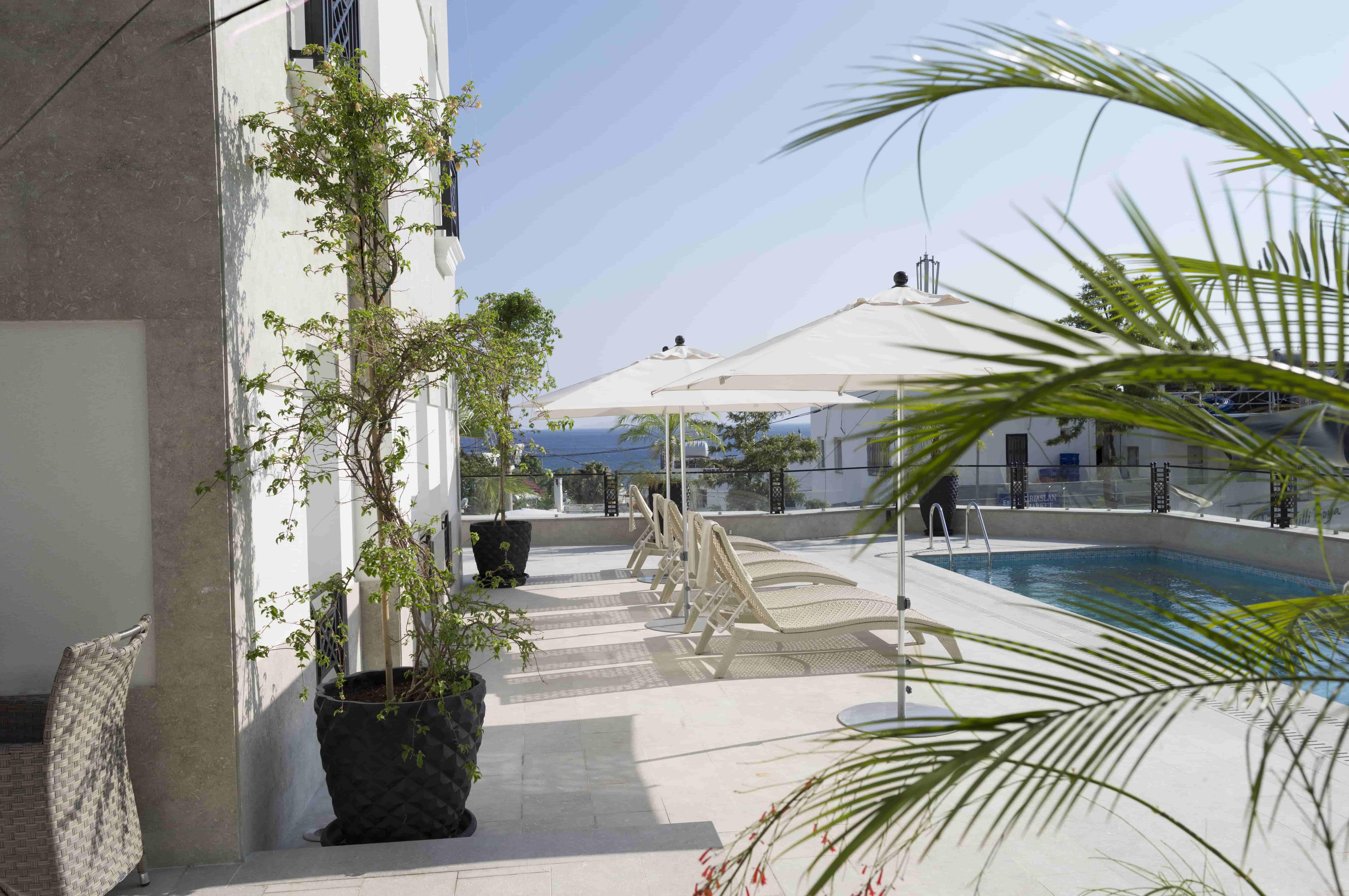 Ena Boutique & Residences Otel 4*