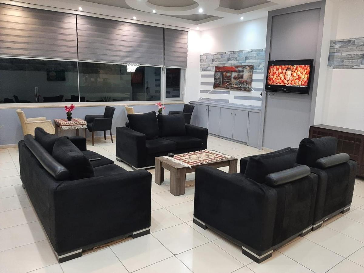 Lotus Line Otel