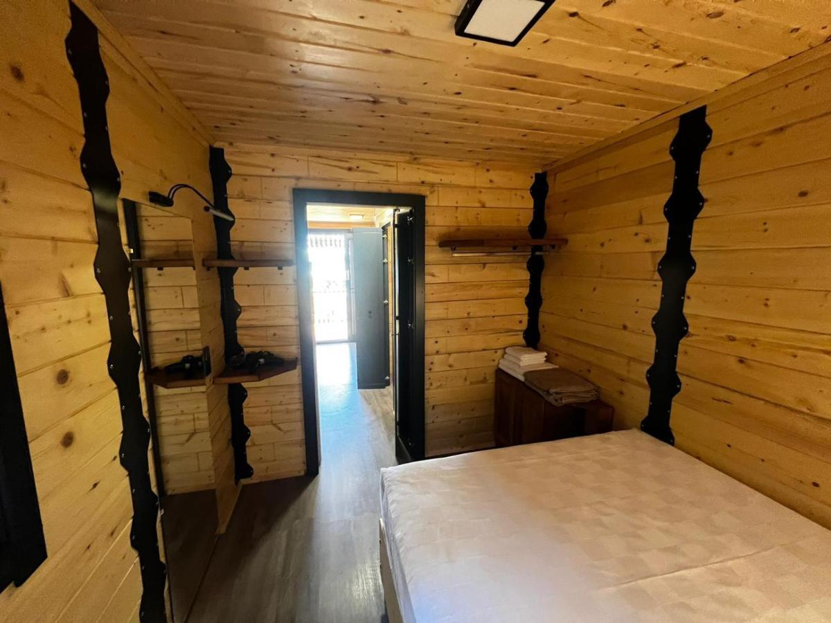 Hotel Bitez Tiny House & *