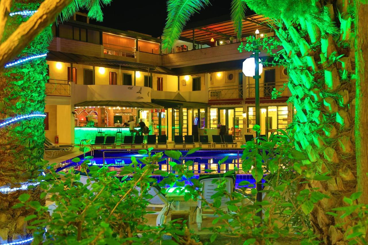 Bleu Nuit Hotel