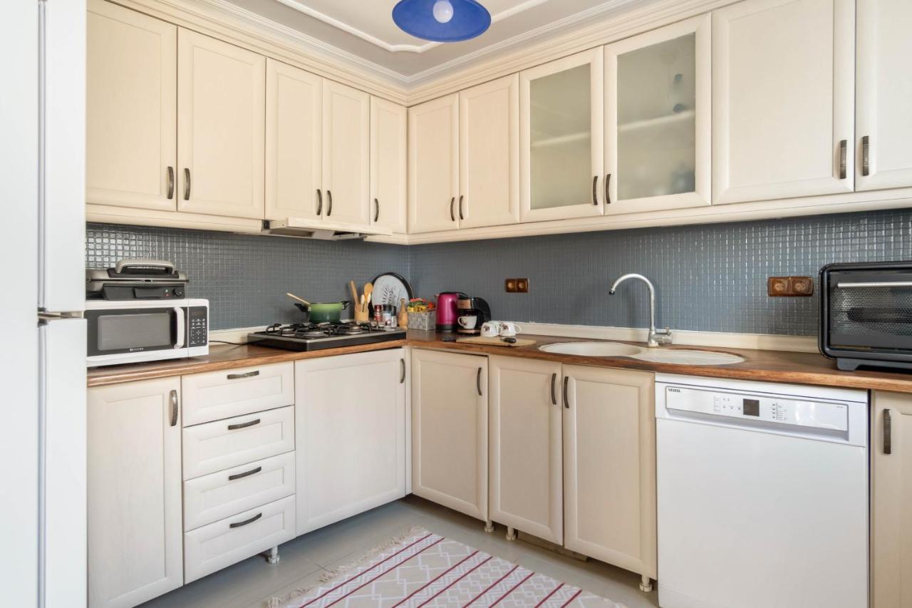 Stone House, 2br, Cozy, Spacy, Terrace, Fast Wifi, Parking Villa