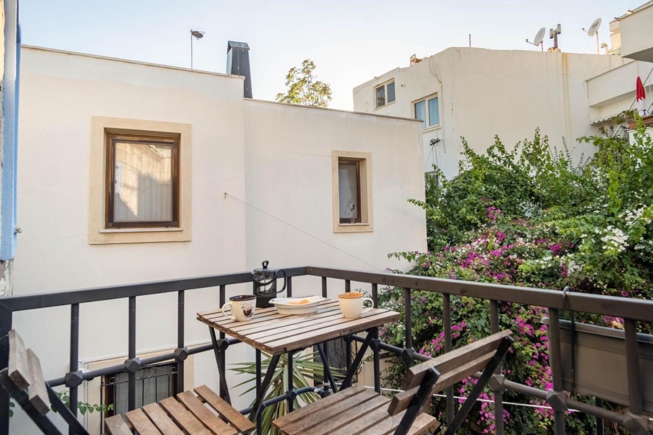 Stone House, 2br, Cozy, Spacy, Terrace, Fast Wifi, Parking Villa