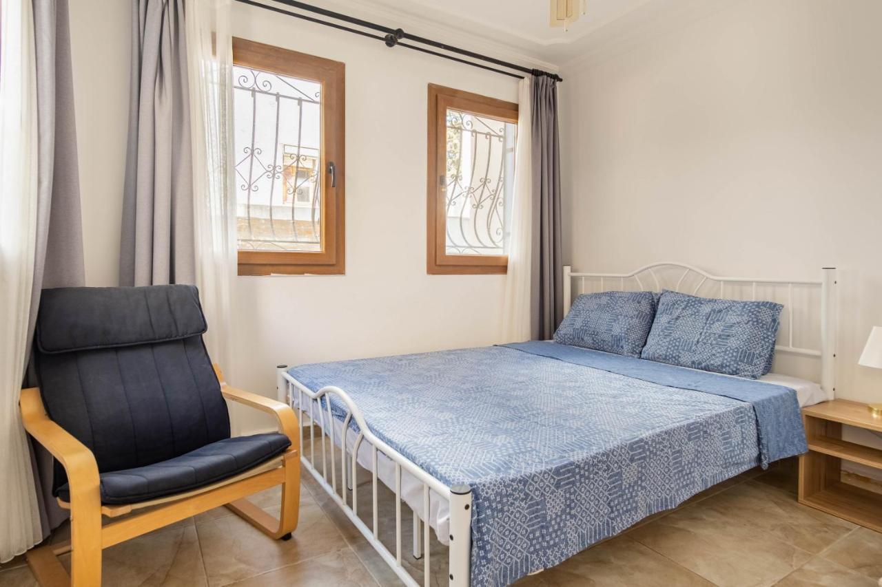 Stone House, 2br, Cozy, Spacy, Terrace, Fast Wifi, Parking Villa