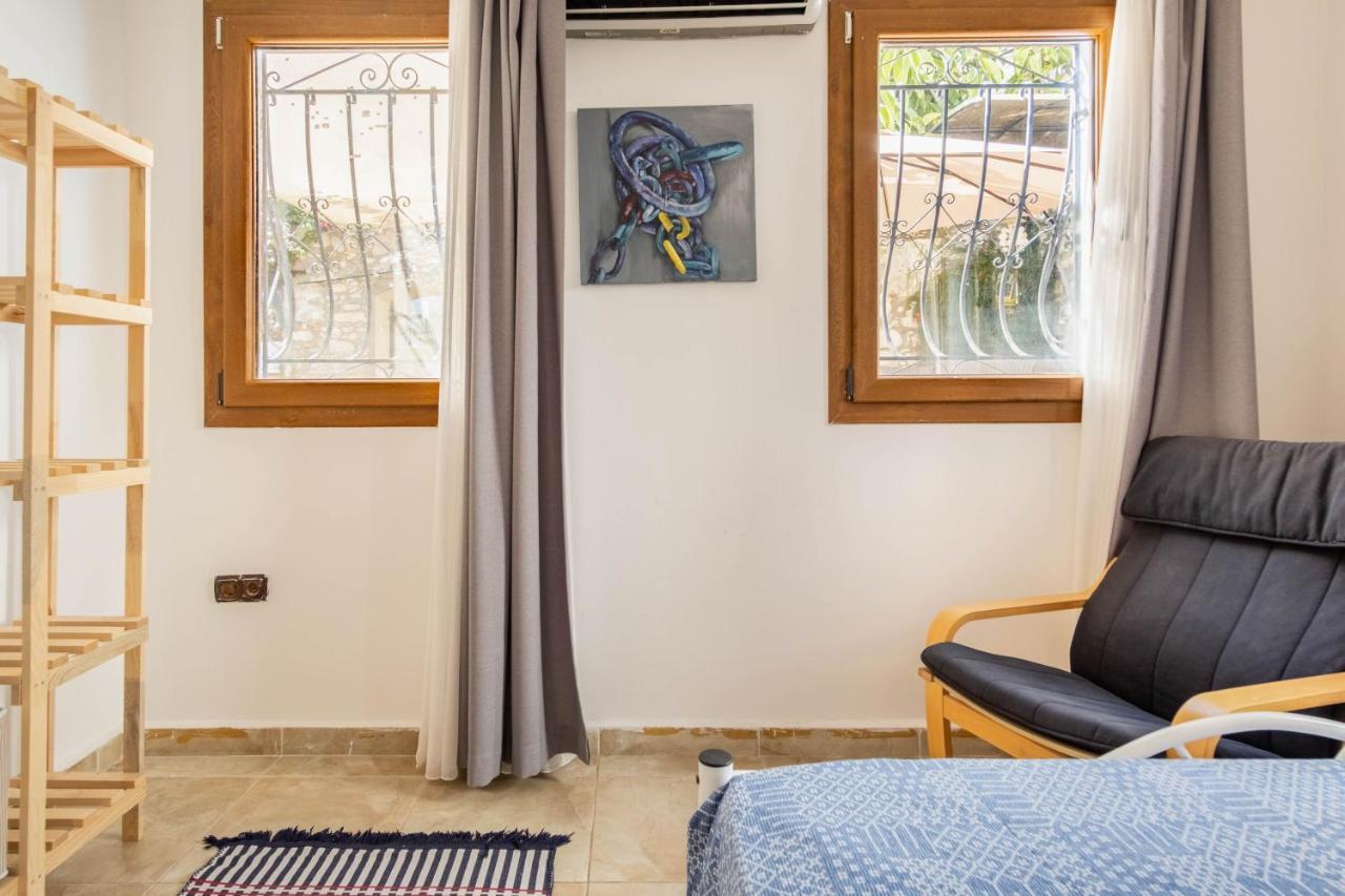 Stone House, 2br, Cozy, Spacy, Terrace, Fast Wifi, Parking * Bodrum
