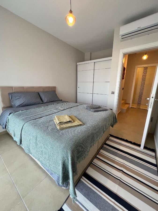 Apartamento 2+1 House In Center With Sea View And Big Private Garden