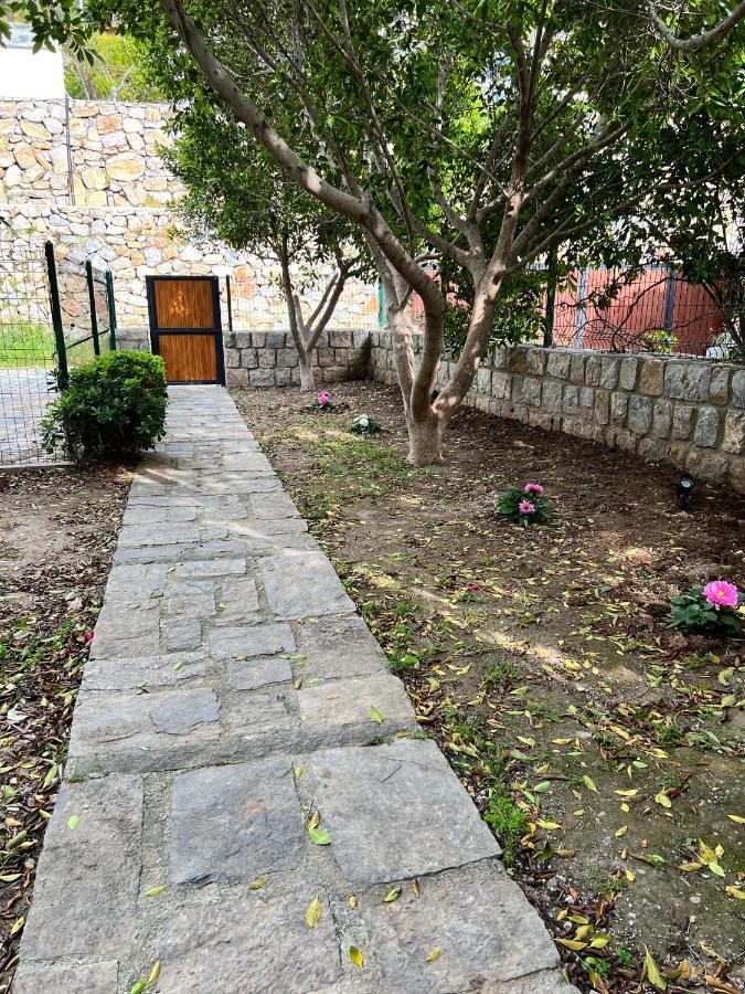 2+1 House In Center With Sea View And Big Private Garden Apartamento *