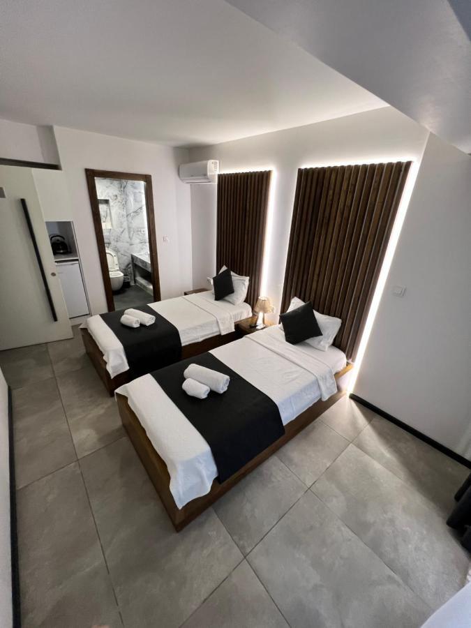 Hotel Exen By Weekend 3*
