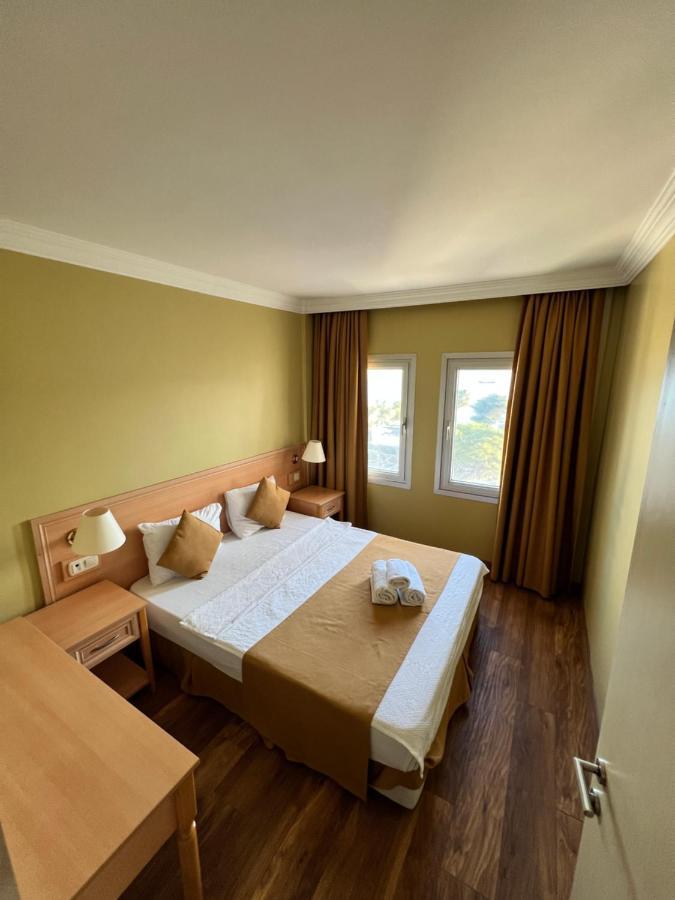 Exen By Weekend Hotel 3*